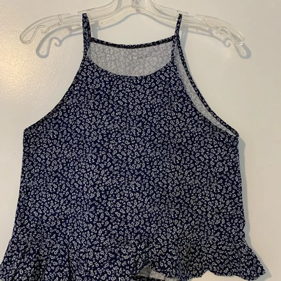 Croptop - Picture 4 of 4